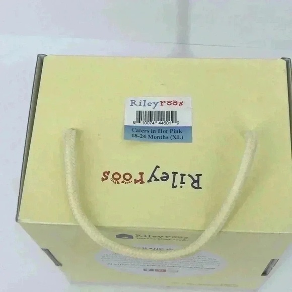 Rileyroos Caters Baby Booties 18–24M Hot Pink Suede Walker Shoes NWT Flexible - Picture 13 of 16